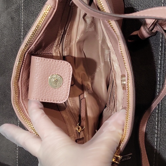 Anne Klein Purse - Picture 8 of 13